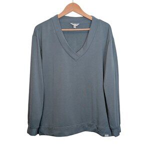 Orvis Women's Medium Sweater Blue V Neck Long Sleeve Soft Pullover